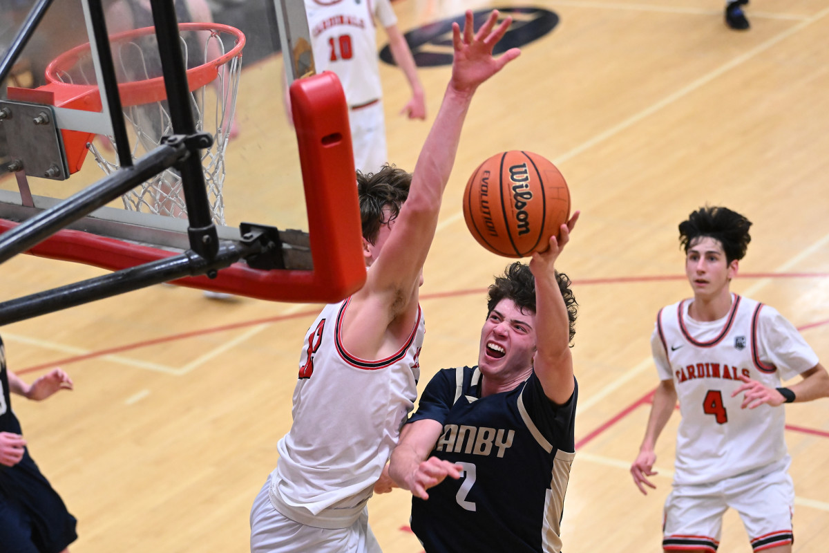 Lincoln Canby boys basketball Leon Neuschwander 34